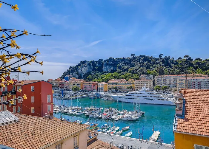 Dernier Etage Port De Nice